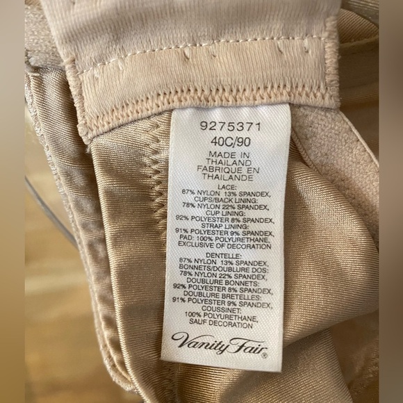 ✅NWOT/VanityFair 40c/90 underwire bra w/lace detail,nylon/spandex pad/cup/lining - Picture 7 of 7